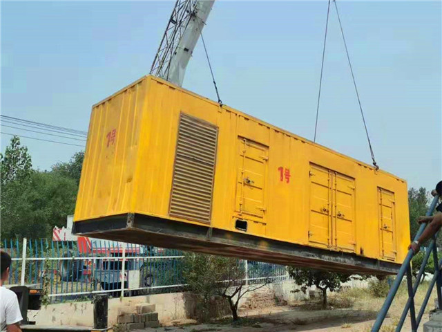 安顺300KW柴油发电机组油耗是多少？